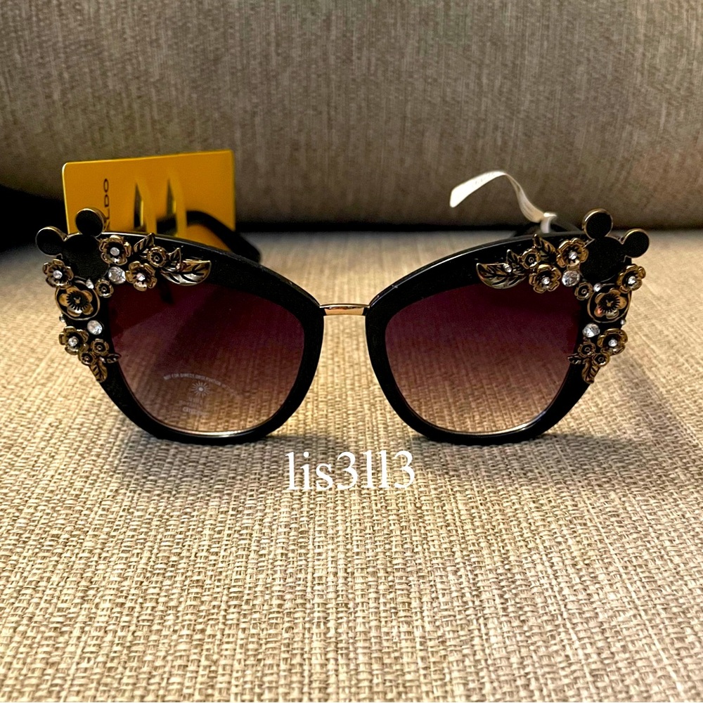 Aldo x Disney Sunglasses 😎